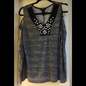 SUSAN LAWRENCE Gray/Black Rhinestone Studs Top SzL
